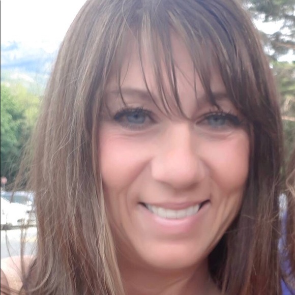 Meet your Posher, Tammi - Picture 1 of 1